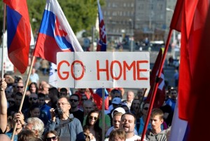 MILES DE PERSONAS ACUDEN A MANIFESTACIONES ANTI-REFUGIADOS EN EUROPA. 